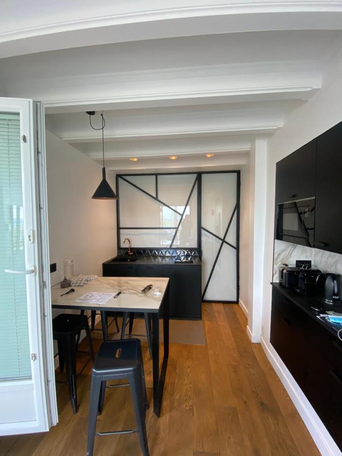 Appartement Face Mer Avec Terrasse Et Parking Trouville-sur-Mer Exterior photo